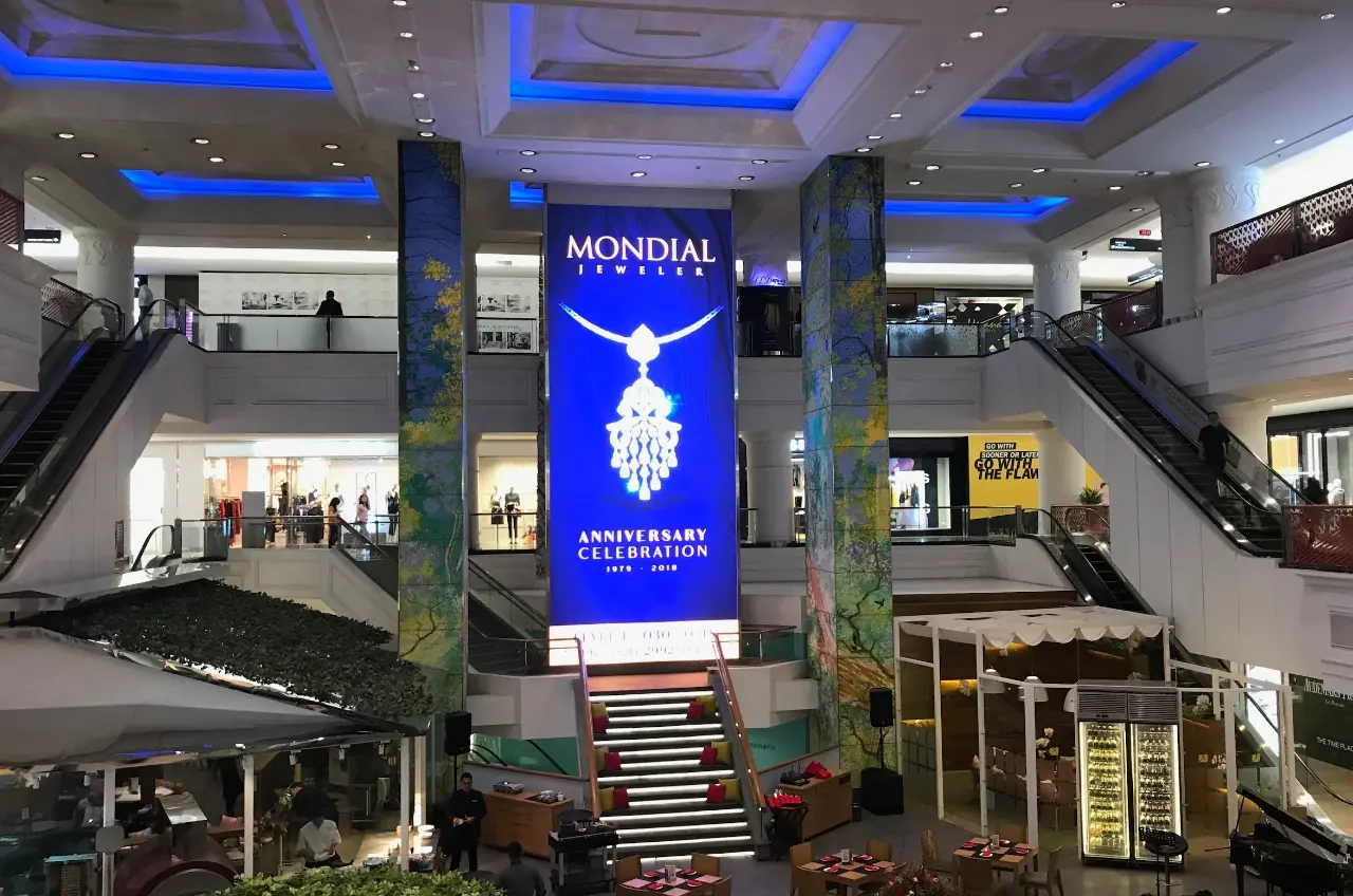 Led Screen La Moda Plaza Indonesia