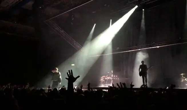 Konser BMTH LED Videotron