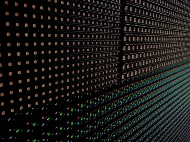 Komparasi pixel LED Videotron