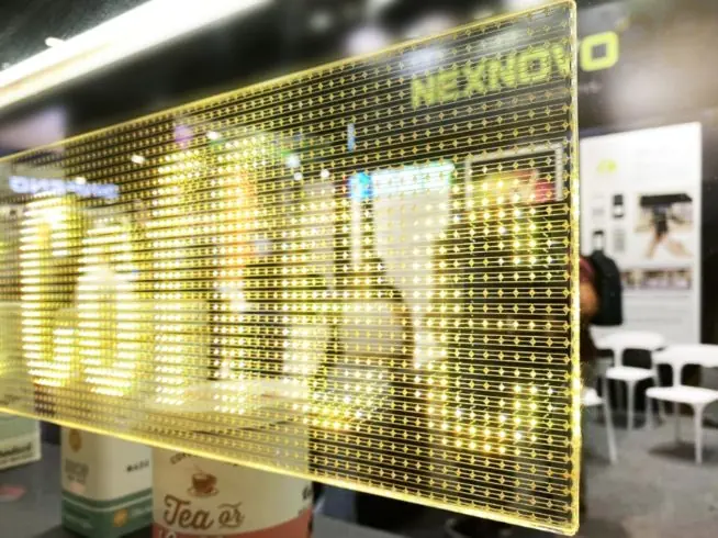 LED Transparan